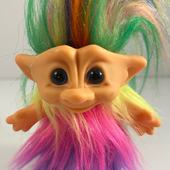 Trolls Doll with Multicolor Hair - Picture 6 of 6
